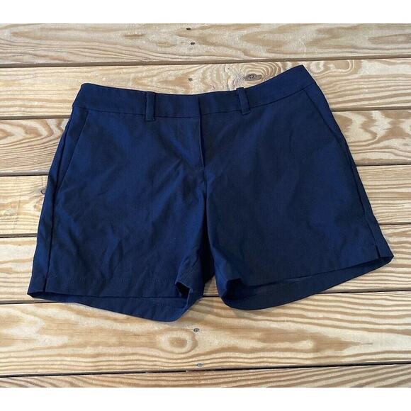 Nike Dri Fit Zip Front Shorts Size 2 Women’s Black - Picture 1 of 9